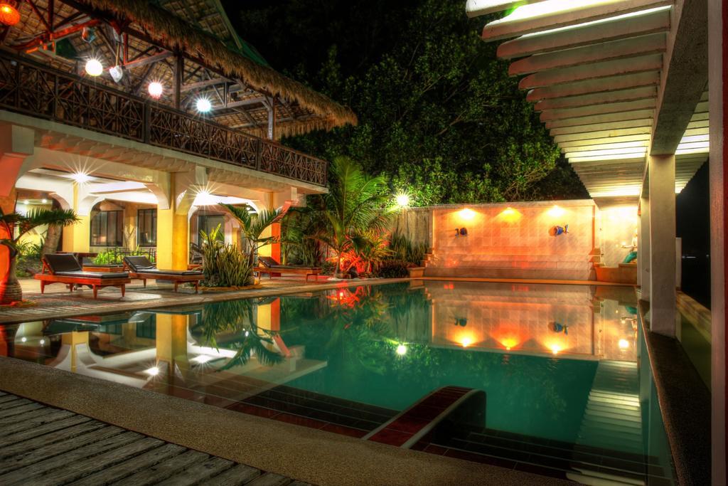 Jaimee'S Hotel, Resort And Restaurant Maasin  Exterior foto