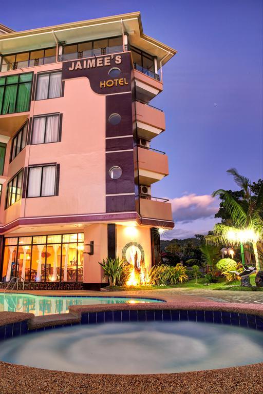 Jaimee'S Hotel, Resort And Restaurant Maasin  Exterior foto