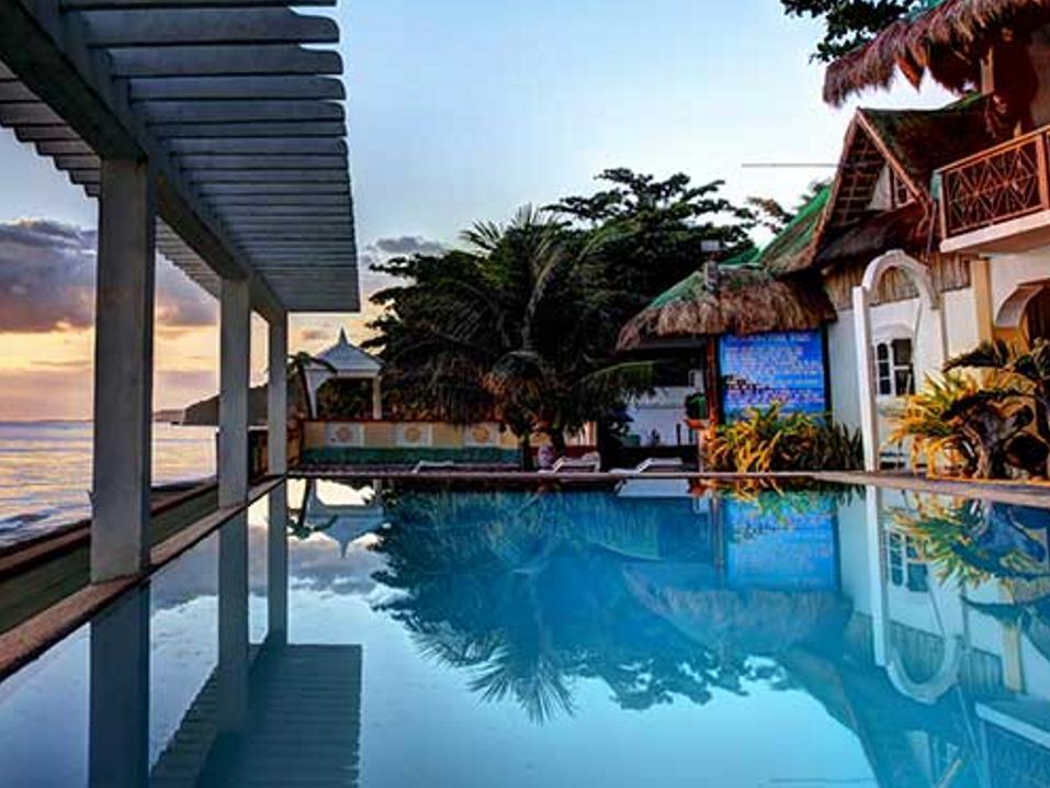 Jaimee'S Hotel, Resort And Restaurant Maasin  Exterior foto